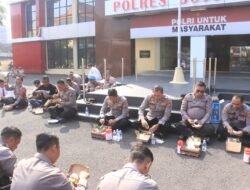 Kapolres Bojonegoro Jalin Hubungan Sesama Anggota dengan Sarapan Bareng
