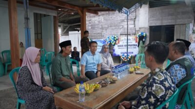 Peduli, Bupati Bojonegoro bersama Istri Sempatkan Takziah di Rumah Duka Bagus Adi Prayogo 