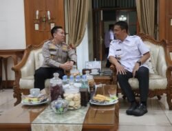 Usai Sertijab di Mapolda, AKBP Afrian Satya Permadi Silaturahmi ke Rumah Dinas Bupati Bojonegoro 