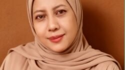 Titik Darwati: Sudah Menjadi Kewajiban Setiap Jelang Lebaran Penjual Kue di Pasar Dander Berikan THR